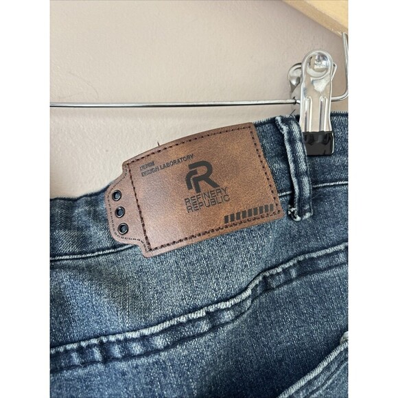 Refinery Republic Men's Ribbed Jeans, Slim Fit, 34x30, Denim, Stretch, Casual - Picture 7 of 8